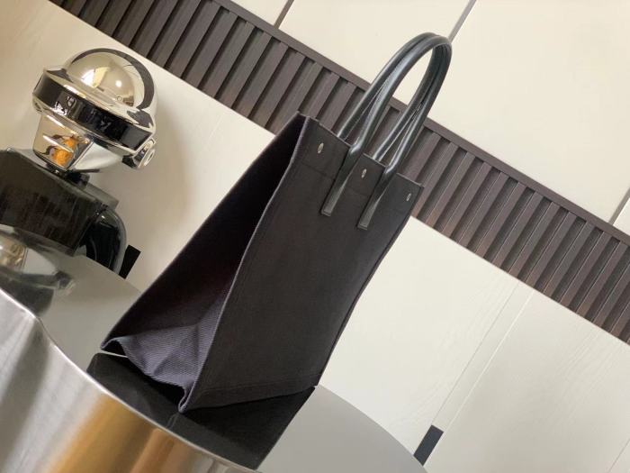 Handbags  SAINT LAURENT 509415 size 48x36x16 cm