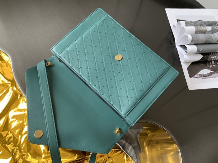 Handbags  SAINT LAURENT 668863 size 26×18×5 cm