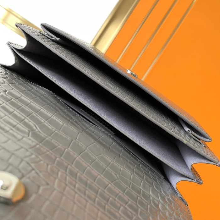 Handbags  SAINT LAURENT 442906 size 22x16x8 cm