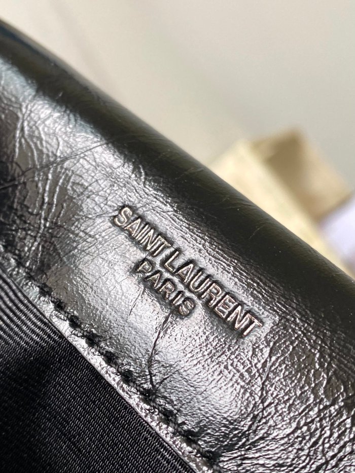 Handbags  SAINT LAURENT 633151 size 22×16.5×12 cm