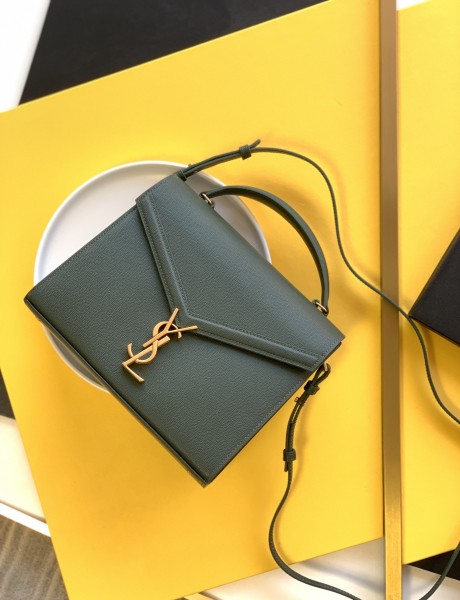 Handbags  SAINT LAURENT 578000  size 24.5x20x11.5 cm