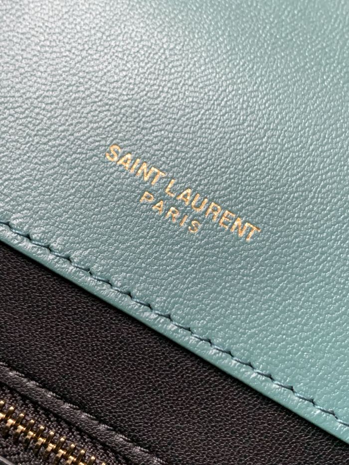 Handbags  SAINT LAURENT 668863 size 26×18×5 cm