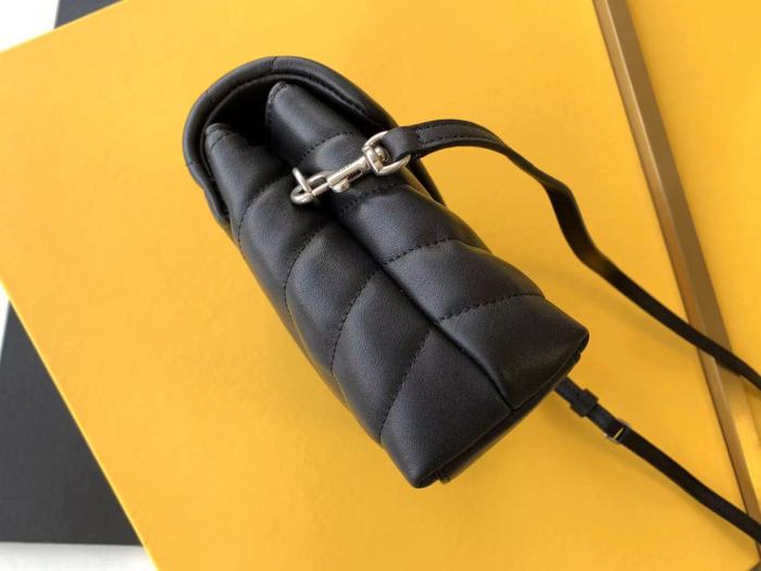 Handbags  SAINT LAURENT 55680  size 20X14X7 cm