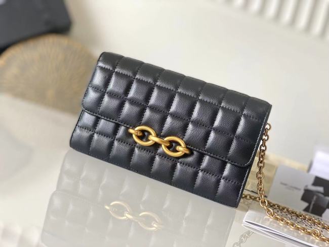 Handbags  SAINT LAURENT 738109 size 19×11×4 cm