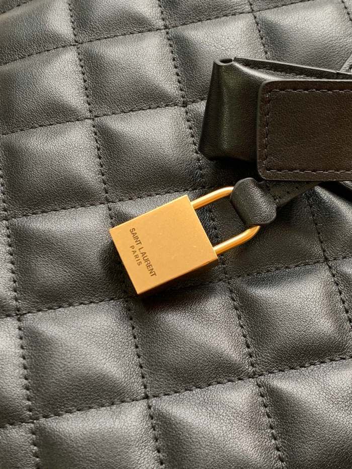 Handbags  SAINT LAURENT 736009 size 56 X 50 X 19 cm