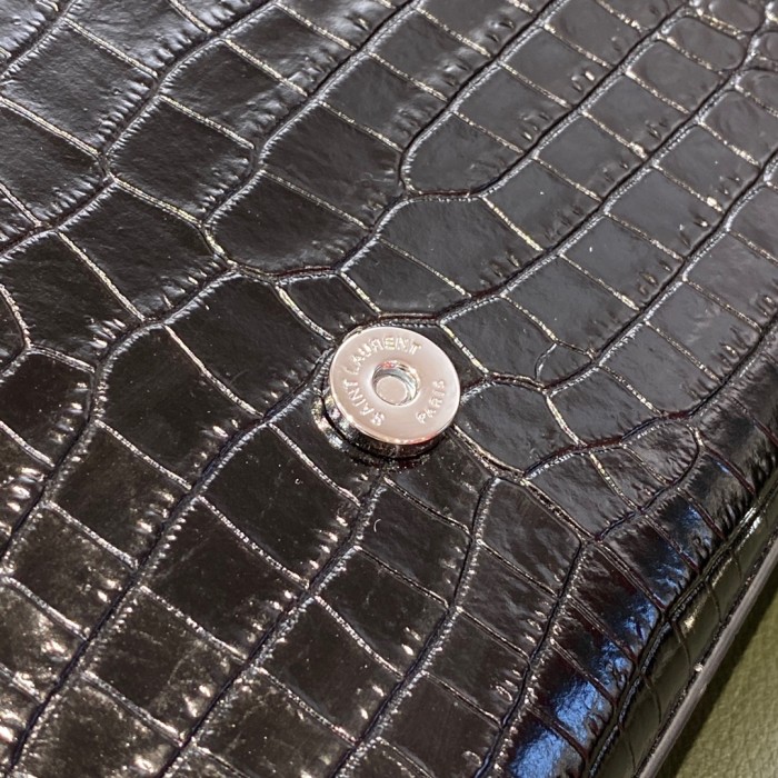 Handbags  SAINT LAURENT 469390 size 23x16x6 cm