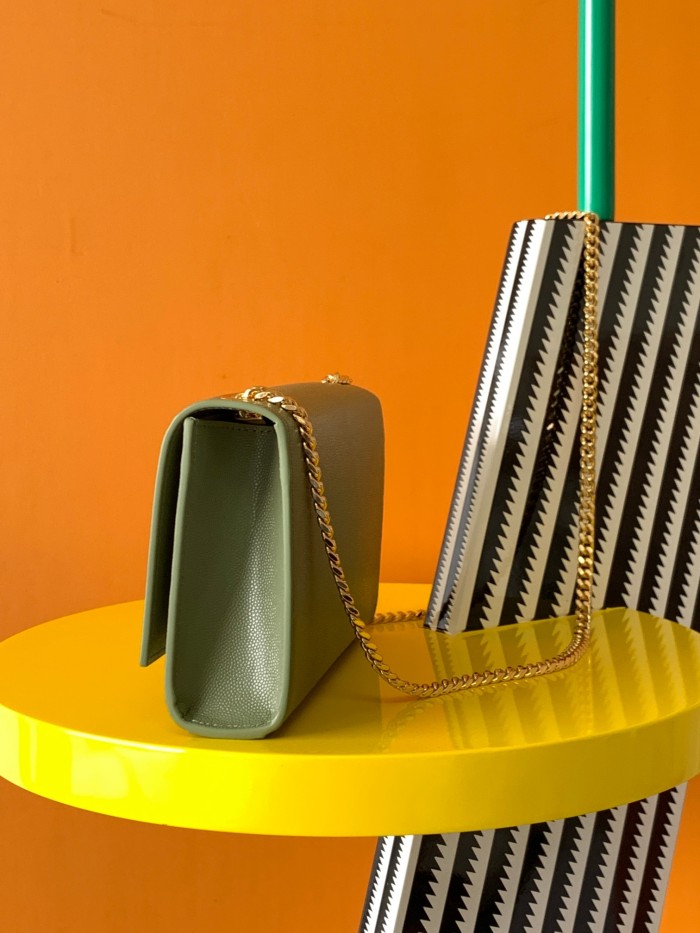 Handbags  SAINT LAURENT 469390 size 20x12.5x5 cm