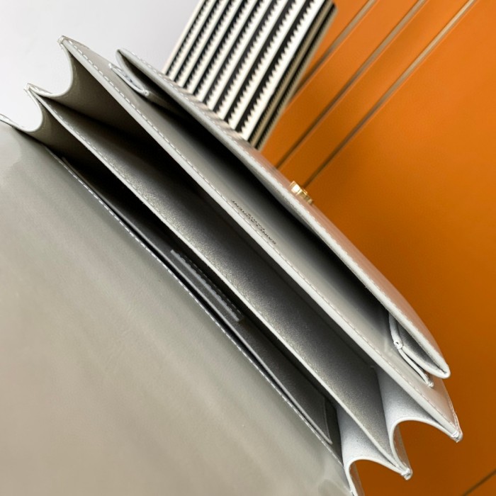 Handbags  SAINT LAURENT 442906 size 22x16x8 cm