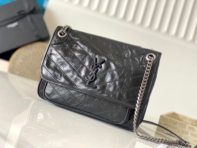 Handbags  SAINT LAURENT 633158 size 28×20.5×8.5 cm