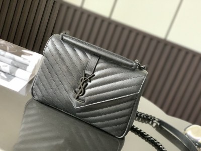 Handbags  SAINT LAURENT 392737  size 24x17x6 cm