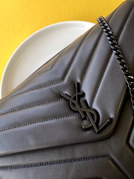 Handbags  SAINT LAURENT 459749  size 20X14X7 cm