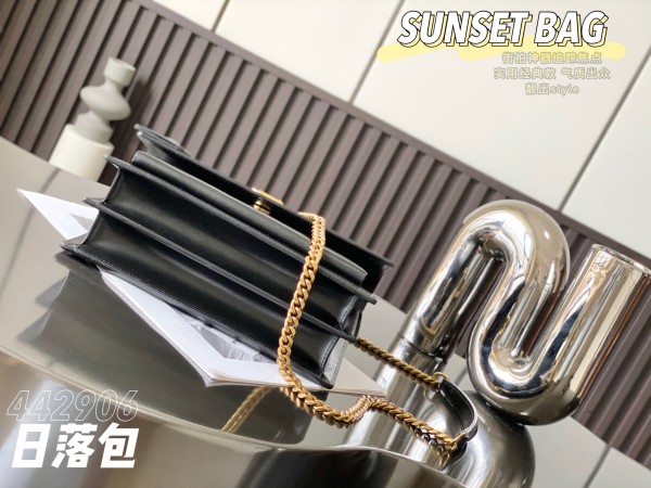 Handbags  SAINT LAURENT 442906 size 22×8×16  cm