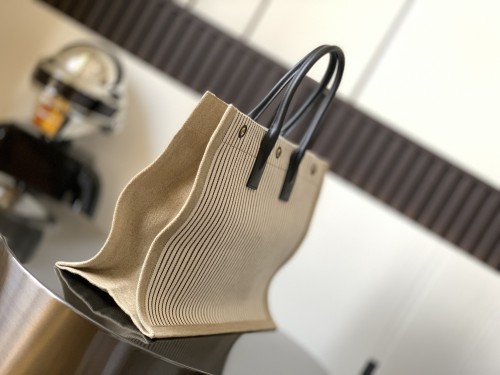 Handbags  SAINT LAURENT 509415  size 48×36×16 cm