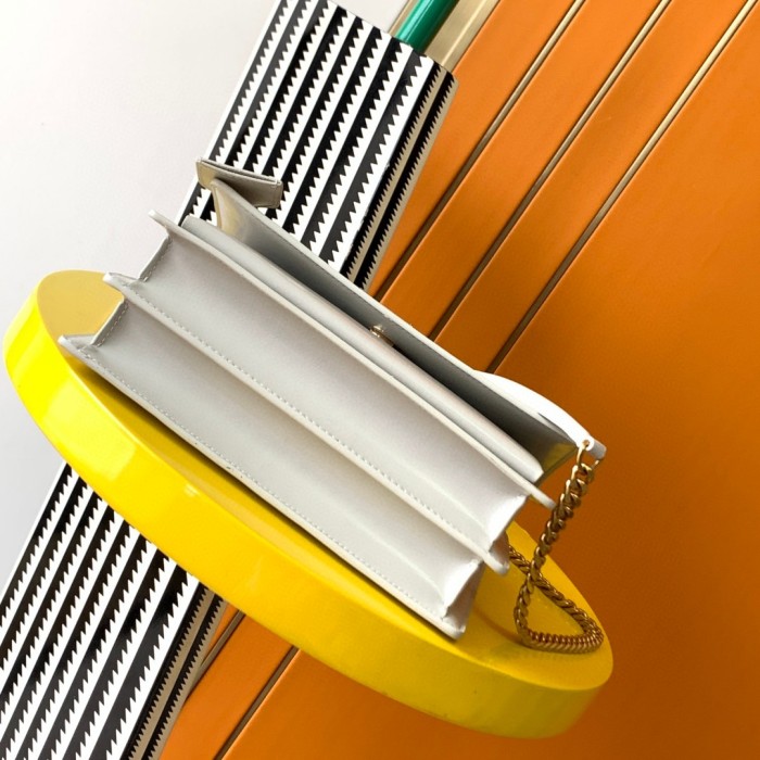 Handbags  SAINT LAURENT 442906 size 22x16x8 cm