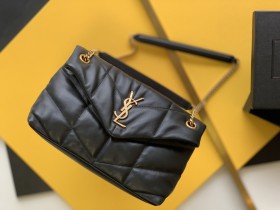 Handbags  SAINT LAURENT 577476  size 29x17x11 cm