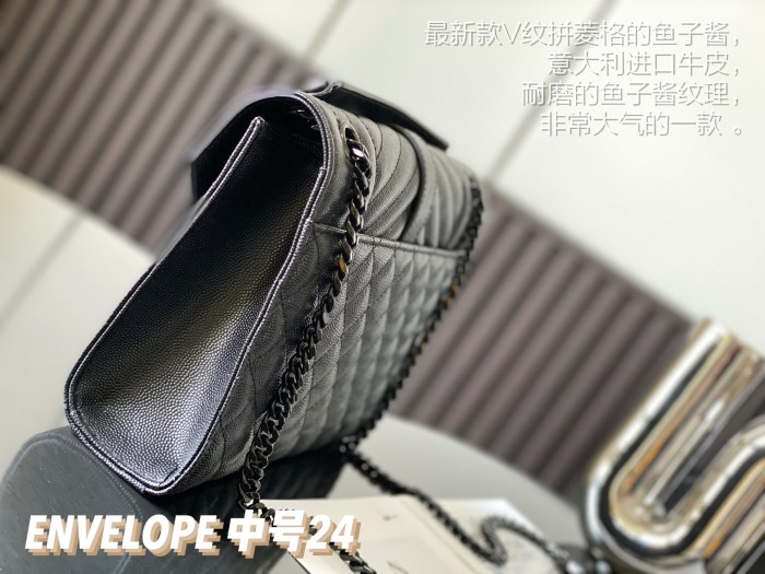 Handbags  SAINT LAURENT 428134 size 24×17.5×6 cm