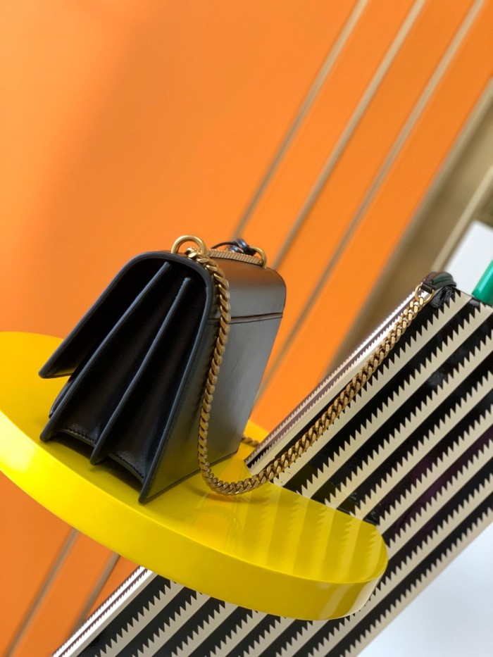 Handbags  SAINT LAURENT 442906 size 22x16x8 cm