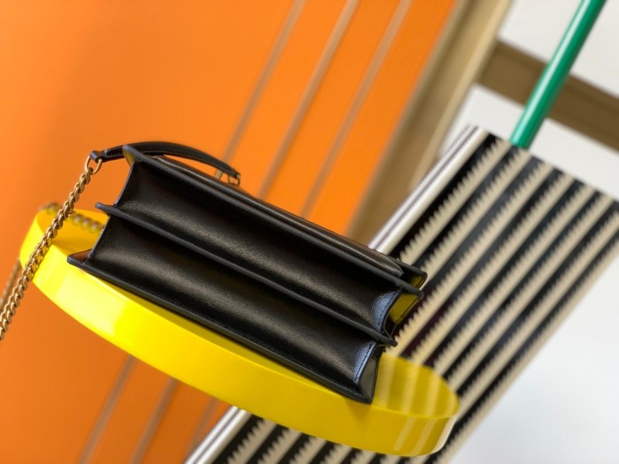 Handbags  SAINT LAURENT 442906 size 22x16x8 cm