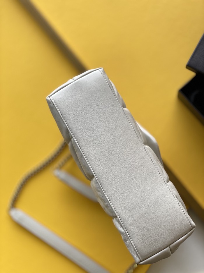 Handbags  SAINT LAURENT 577476  size 29x17x11 cm