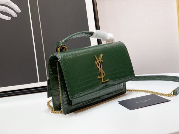 Handbags  SAINT LAURENT 533026 size 23x16x6 cm