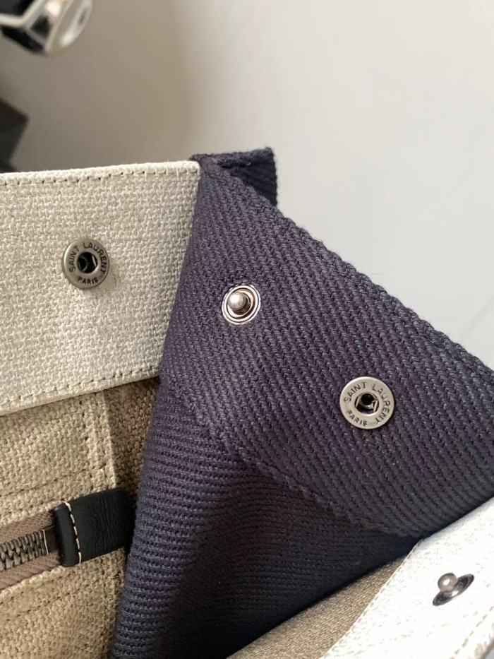 Handbags  SAINT LAURENT 617481 size 39×31×18 cm