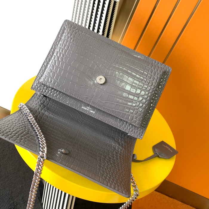 Handbags  SAINT LAURENT 442906 size 22x16x8 cm