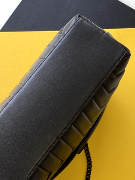 Handbags  SAINT LAURENT 459749  size 20X14X7 cm