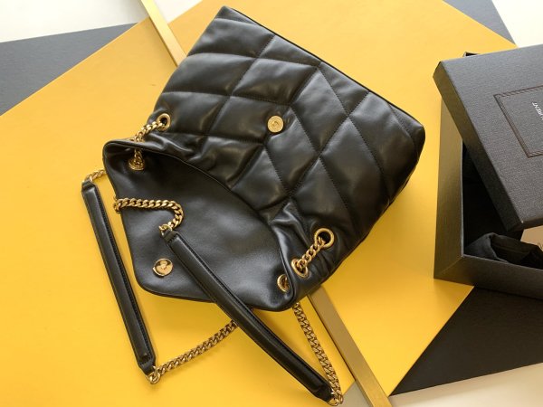 Handbags  SAINT LAURENT 577476  size 29x17x11 cm