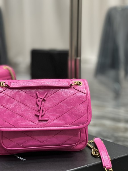 Handbags  SAINT LAURENT 533037 size 22x16.5x12 cm