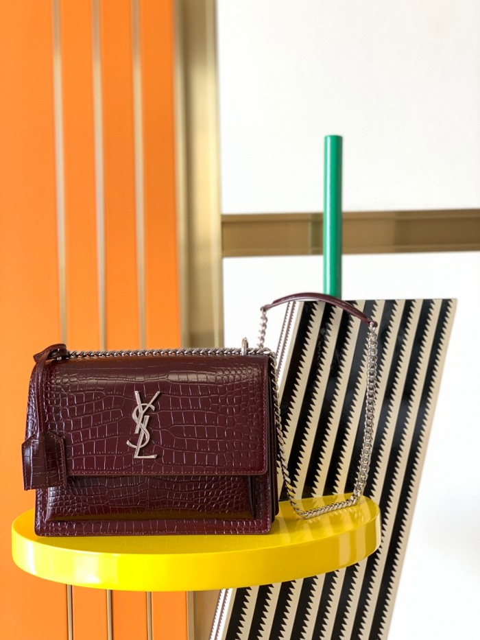 Handbags  SAINT LAURENT 442906 size 22x16x8 cm