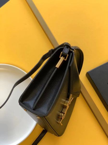 Handbags  SAINT LAURENT 602716 size 20x12.5x5 cm