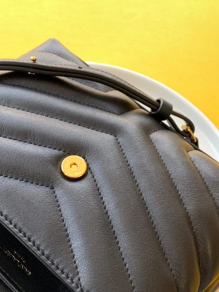 Handbags  SAINT LAURENT 550680  size 20X14X7 cm