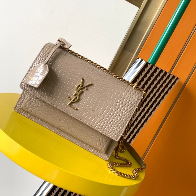 Handbags  SAINT LAURENT 442906 size 22x16x8 cm