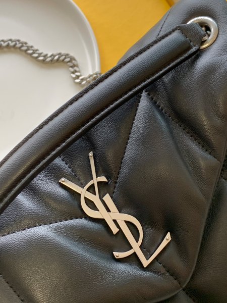 Handbags  SAINT LAURENT 577476  size 29x17x11 cm