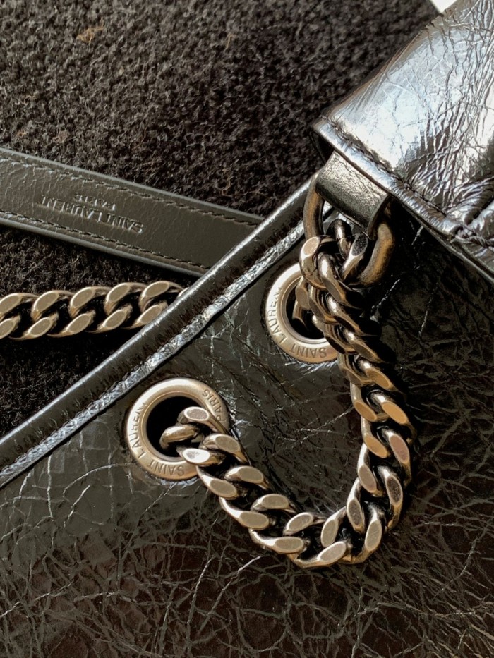 Handbags  SAINT LAURENT 653158 size 28X20.5X8.5 CM