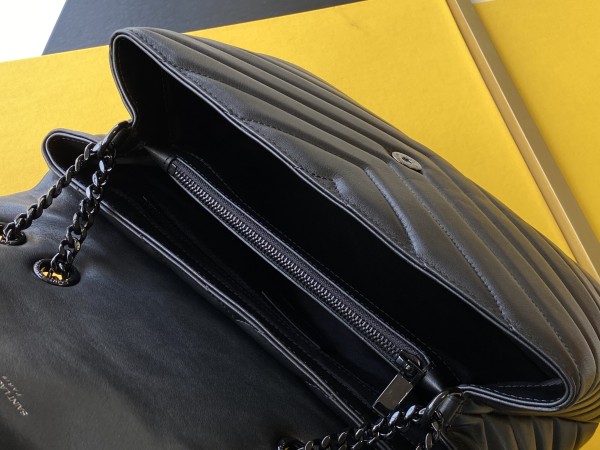 Handbags  SAINT LAURENT 459749  size 20X14X7 cm