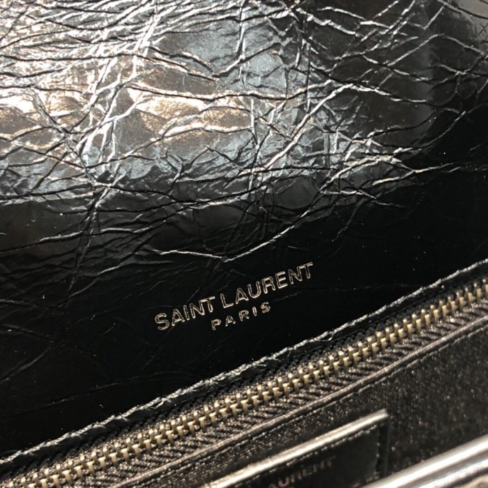Handbags  SAINT LAURENT 498894y size 22.5x14x4 cm