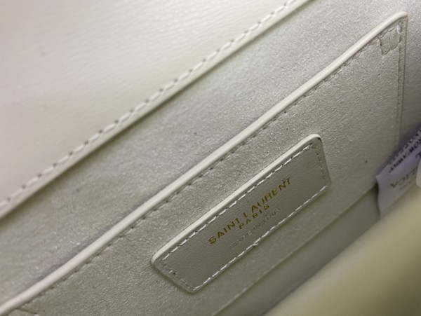 Handbags  SAINT LAURENT 442906 size 22-16-9 cm