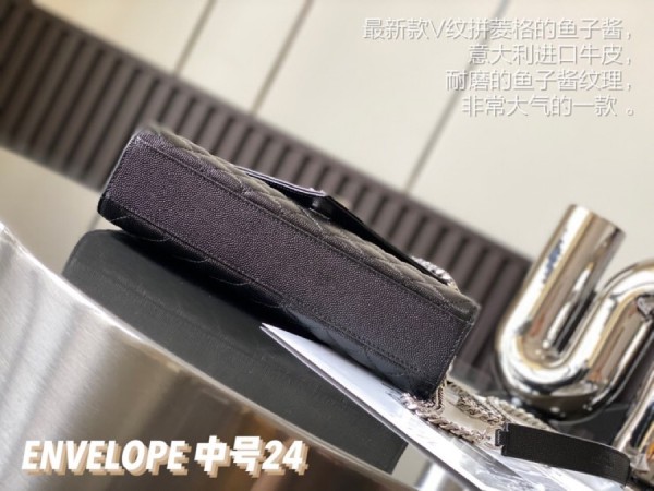 Handbags  SAINT LAURENT 428134 size 24×17.5×6 cm