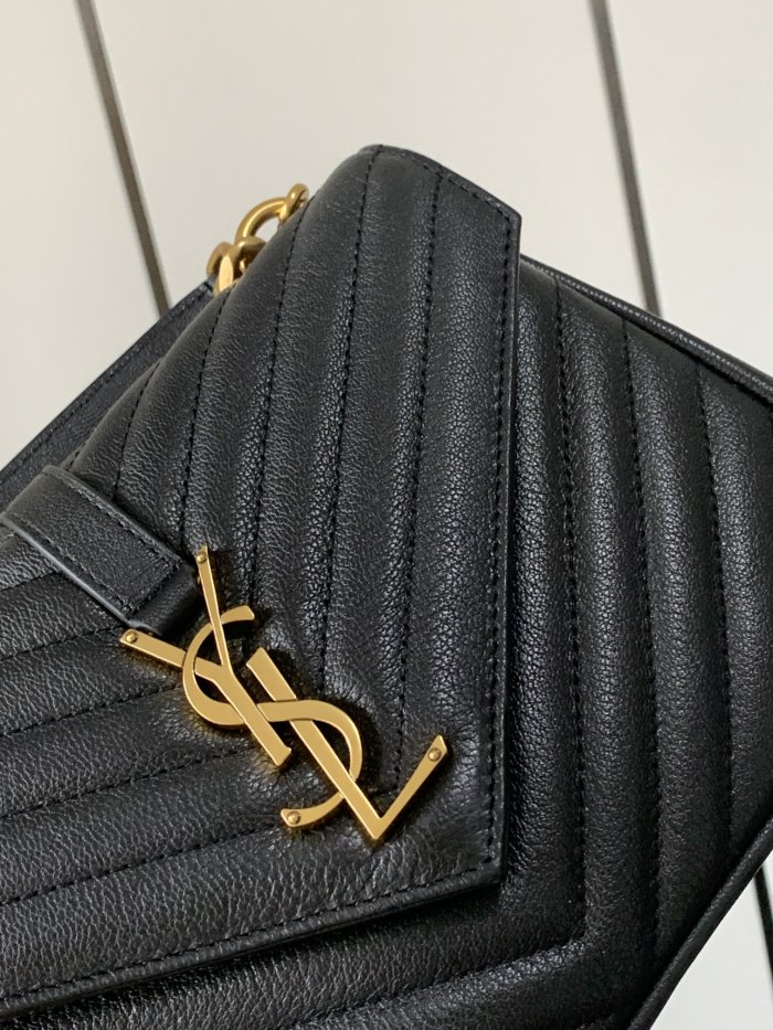 Handbags  SAINT LAURENT 392737  size 24x17x6 cm