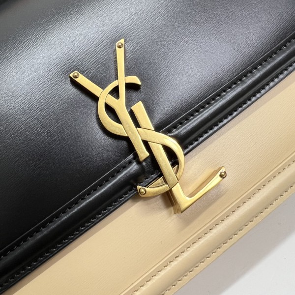 Handbags  SAINT LAURENT 634305 size 24.5x16x6 cm