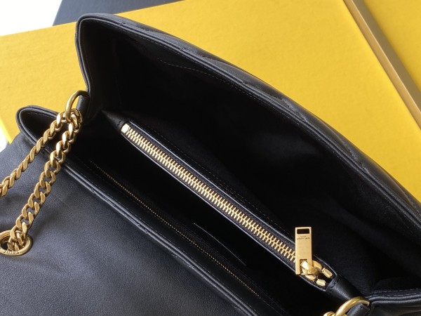 Handbags  SAINT LAURENT 68950 size 30*22*10 cm