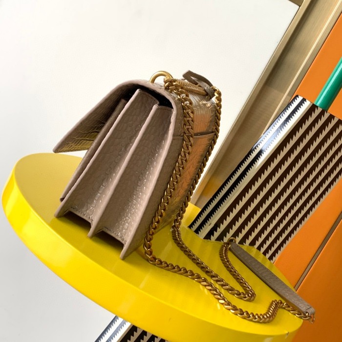 Handbags  SAINT LAURENT 442906 size 22x16x8 cm