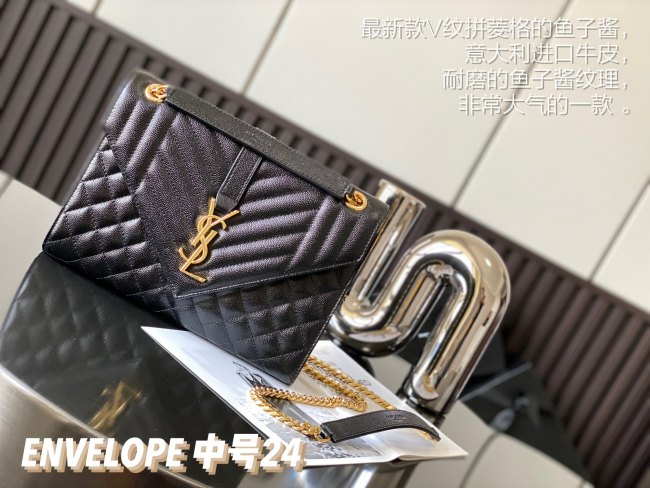 Handbags  SAINT LAURENT 428134 size 24×17.5×6 cm