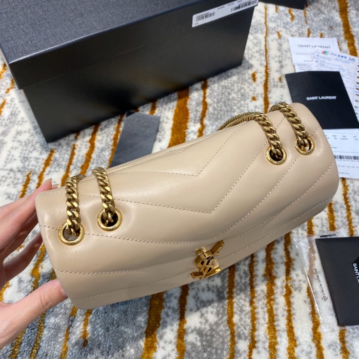 Handbags  SAINT LAURENT 494699 size 23*17*9 cm