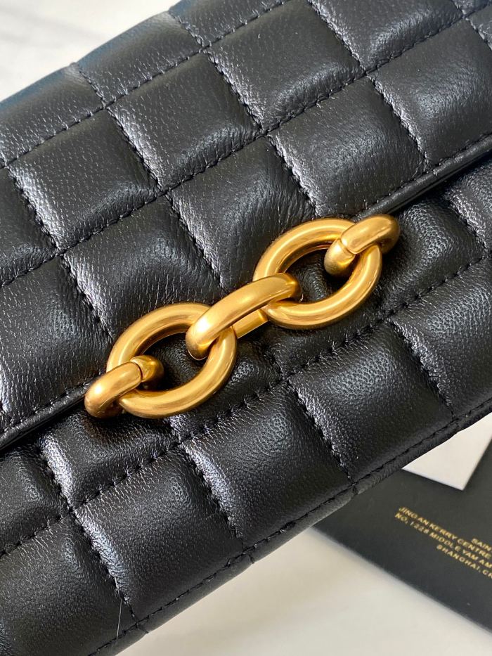 Handbags  SAINT LAURENT 738109 size 19×11×4 cm