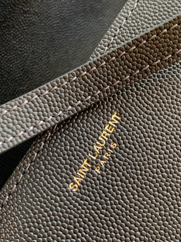 Handbags  SAINT LAURENT 578000  size 24.5x20x11.5 cm