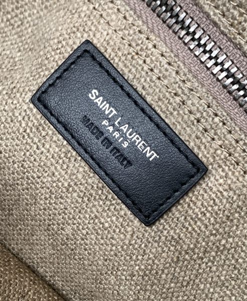 Handbags  SAINT LAURENT 617481 size 39×31×18 cm