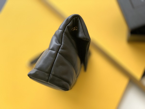 Handbags  SAINT LAURENT 577476  size 29x17x11 cm