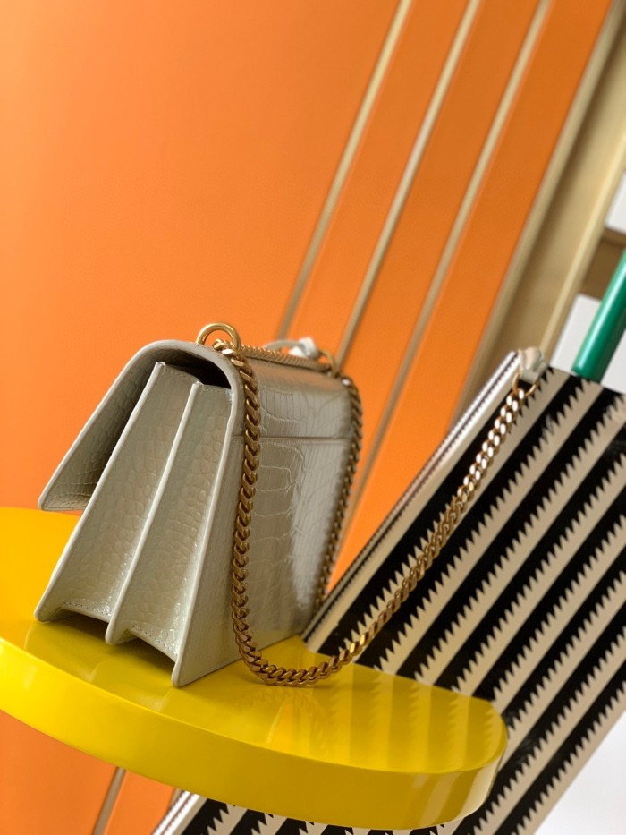 Handbags  SAINT LAURENT 442906 size 22x8x16 cm